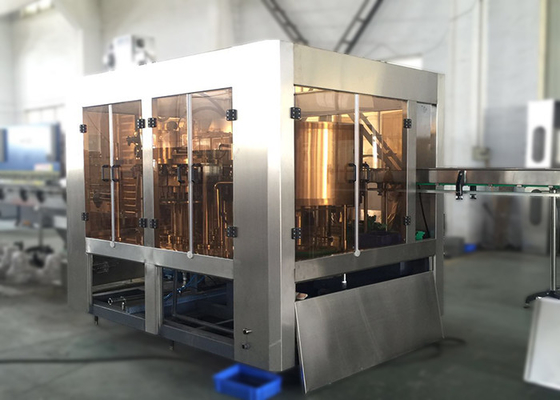 China Máquina de rellenar de la bebida carbónica automática, máquina de rellenar del refresco carbónico proveedor