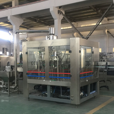 China Máquina de proceso líquida automática certificada CE del agua mineral de la máquina de rellenar proveedor