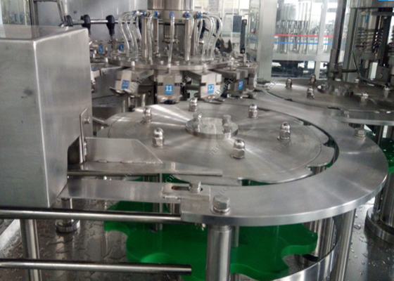 China 3 EN 1 cadena de producción de equipo de la embotelladora de la cerveza eficacia alta de la operación fácil proveedor