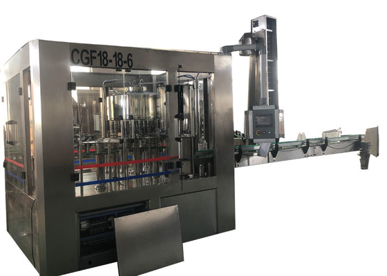 China Embotellado automático que capsula y máquina de etiquetado, máquina de embotellado de cristal del aceite proveedor